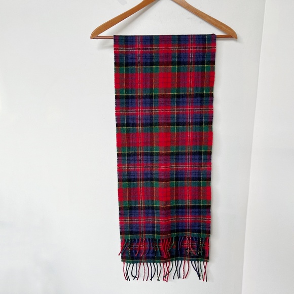 James Pringle 100% Lambswool Scarf Red Blue Plaid Tartan Rectangle 14" x  59" - Picture 1 of 4